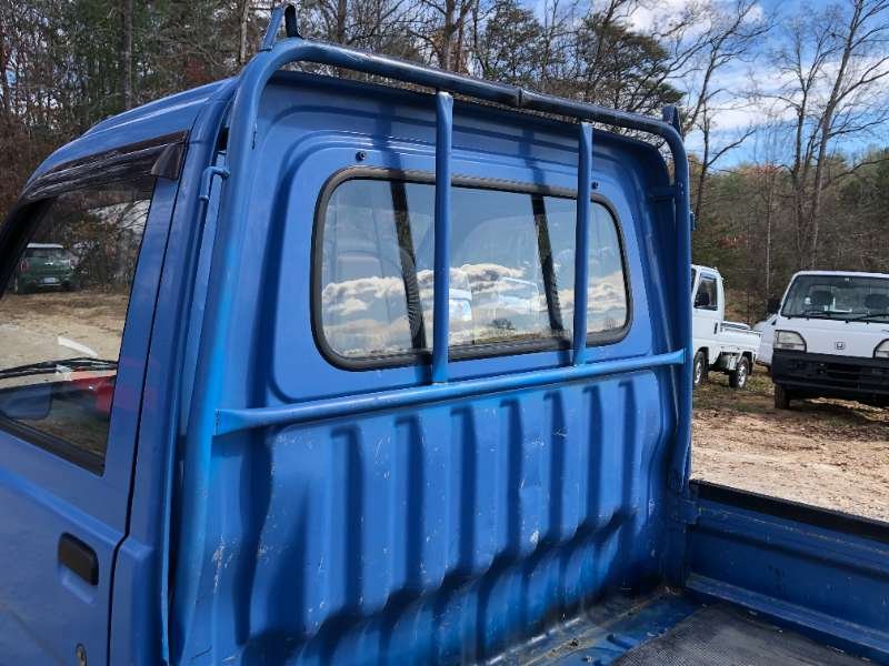 1994 Daihatsu Hijet - Image 13