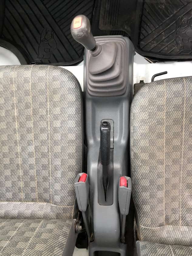 1998 Subaru Sambar - Image 5