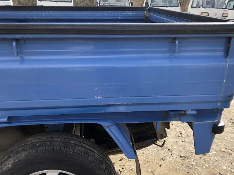 1994 Daihatsu Hijet - Image 11