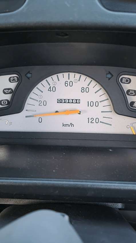 1994 Mitsubishi Minicab - Image 14