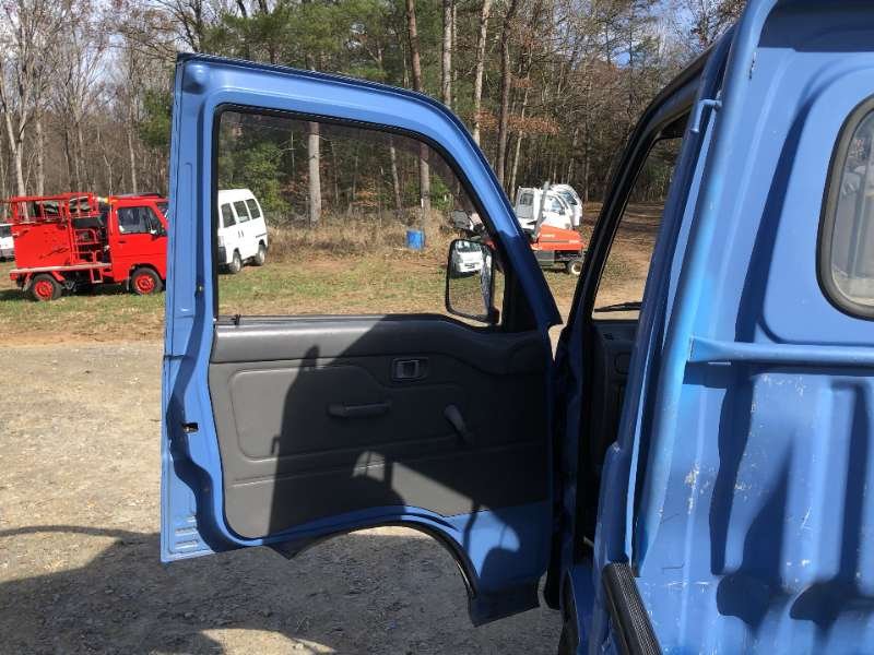 1994 Daihatsu Hijet - Image 33