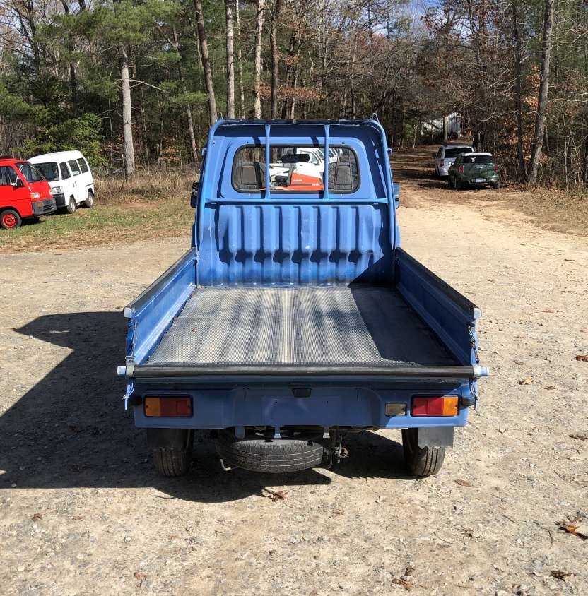 1994 Daihatsu Hijet - Image 30