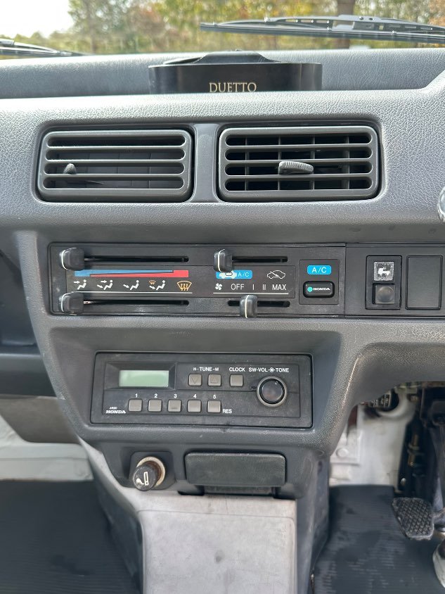 1994 Honda Acty - Image 15