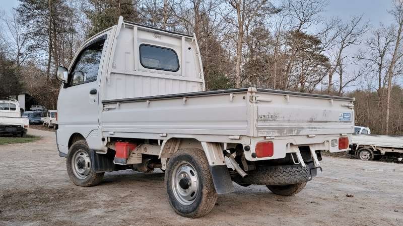 1994 Mitsubishi Minicab - Image 10