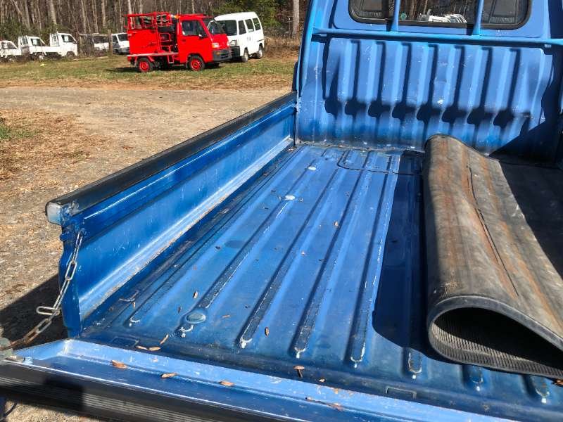 1994 Daihatsu Hijet - Image 22