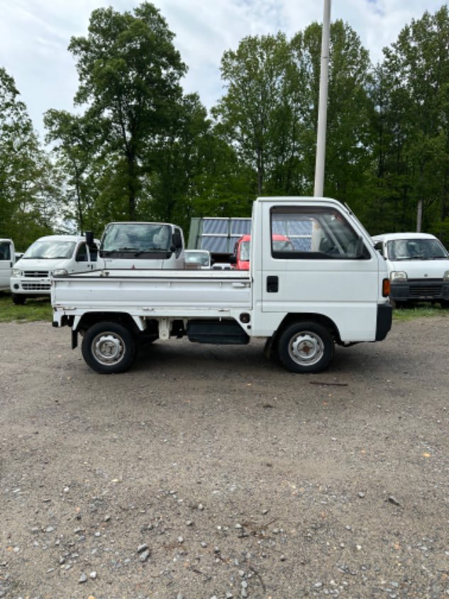 1992 Honda Acty - Image 9