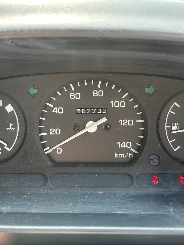 1997 Daihatsu Hijet - Image 3