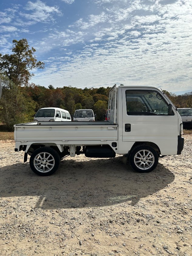 1996 Honda Acty - Image 17