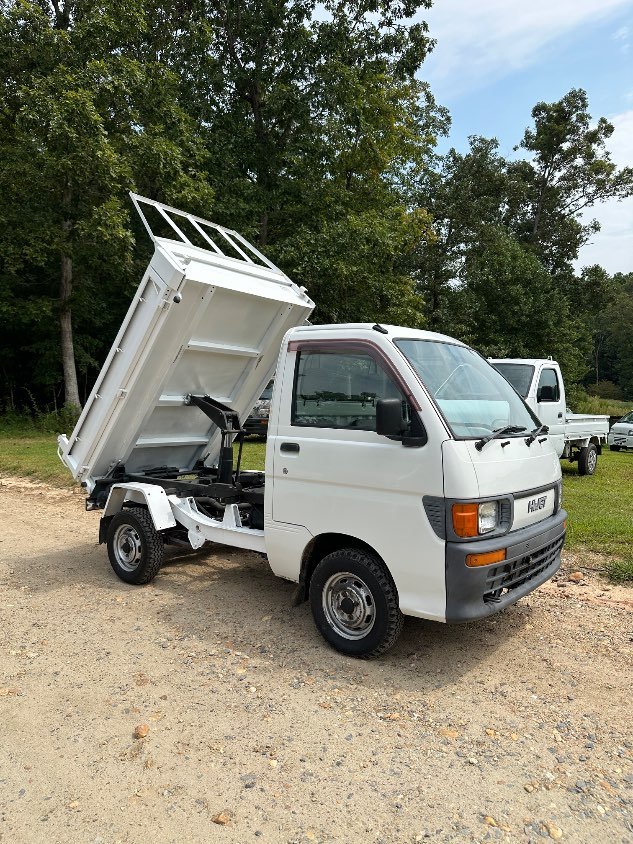 1997 Daihatsu Hijet - Image 26
