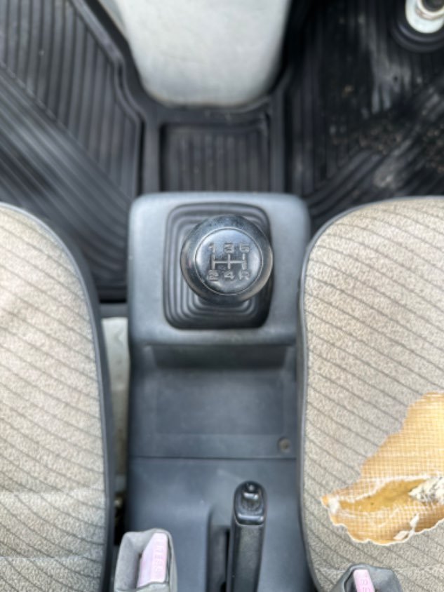 1992 Honda Acty - Image 25