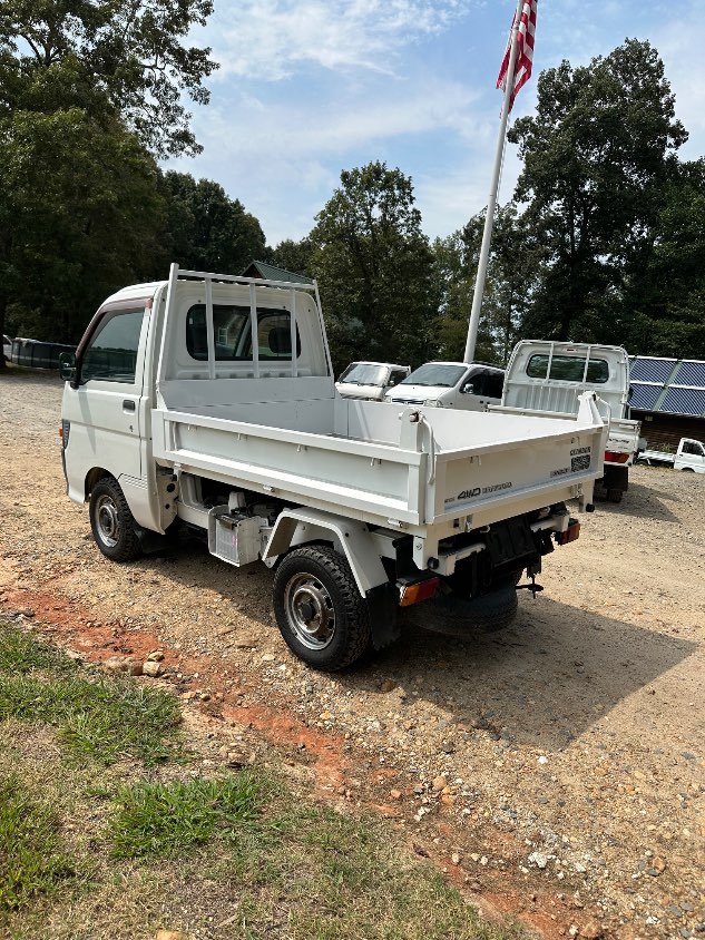 1997 Daihatsu Hijet - Image 29