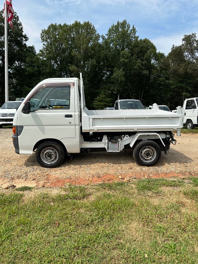 1997 Daihatsu Hijet - Image 4