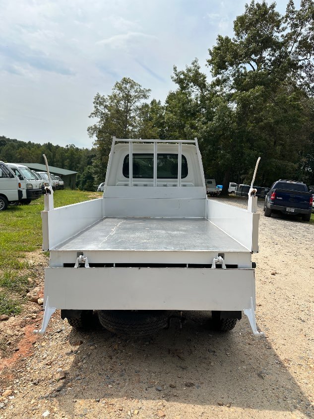 1997 Daihatsu Hijet - Image 10