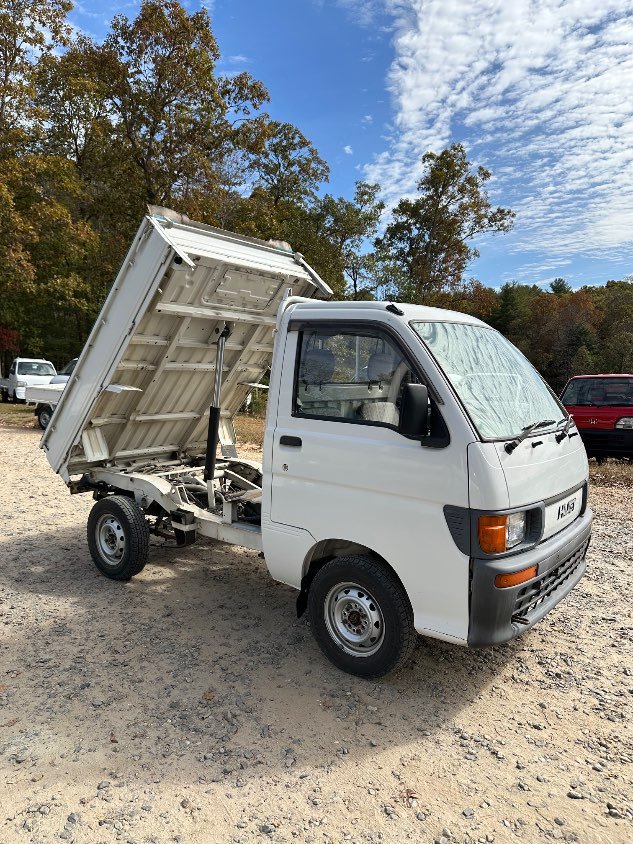 1994 Daihatsu Hijet - Image 3