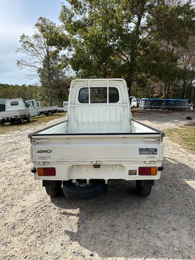 1994 Daihatsu Hijet - Image 4