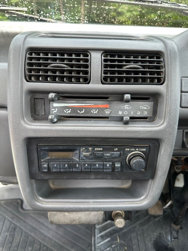 1993 Subaru Sambar - Image 8