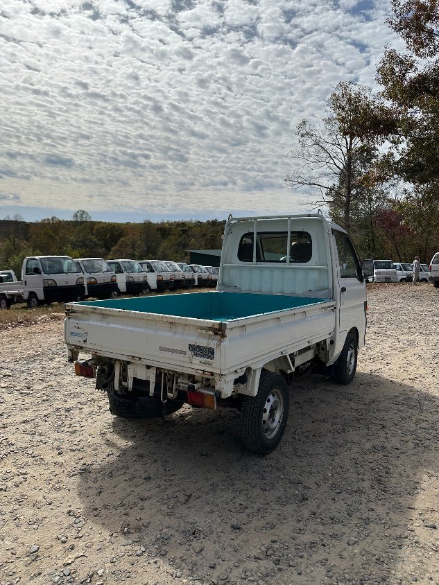 1994 Daihatsu Hijet - Image 11