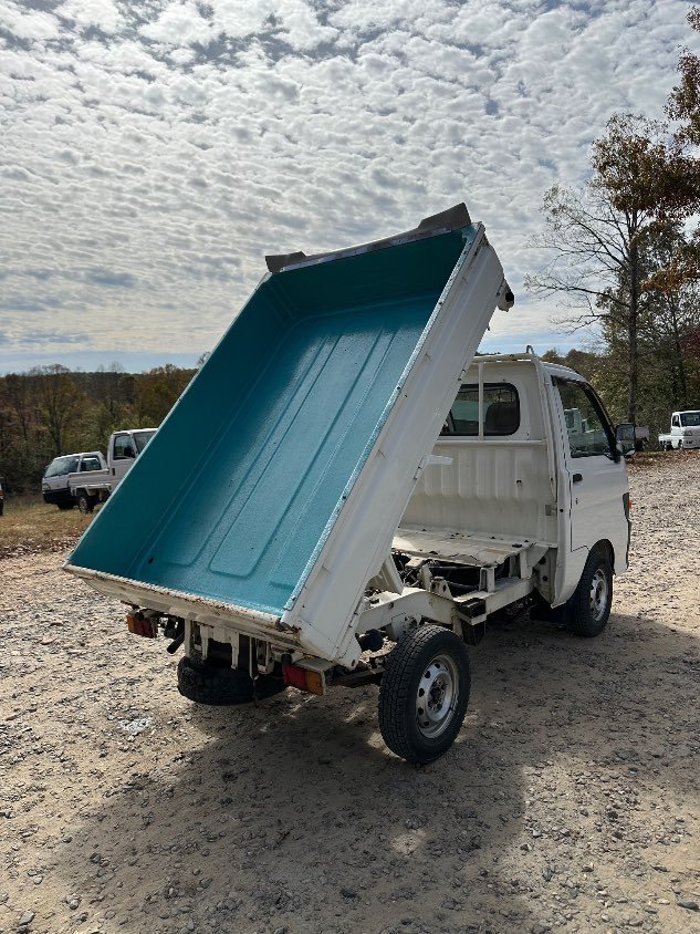 1994 Daihatsu Hijet - Image 14