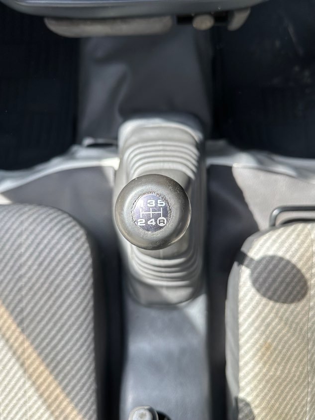 1994 Daihatsu Hijet - Image 15